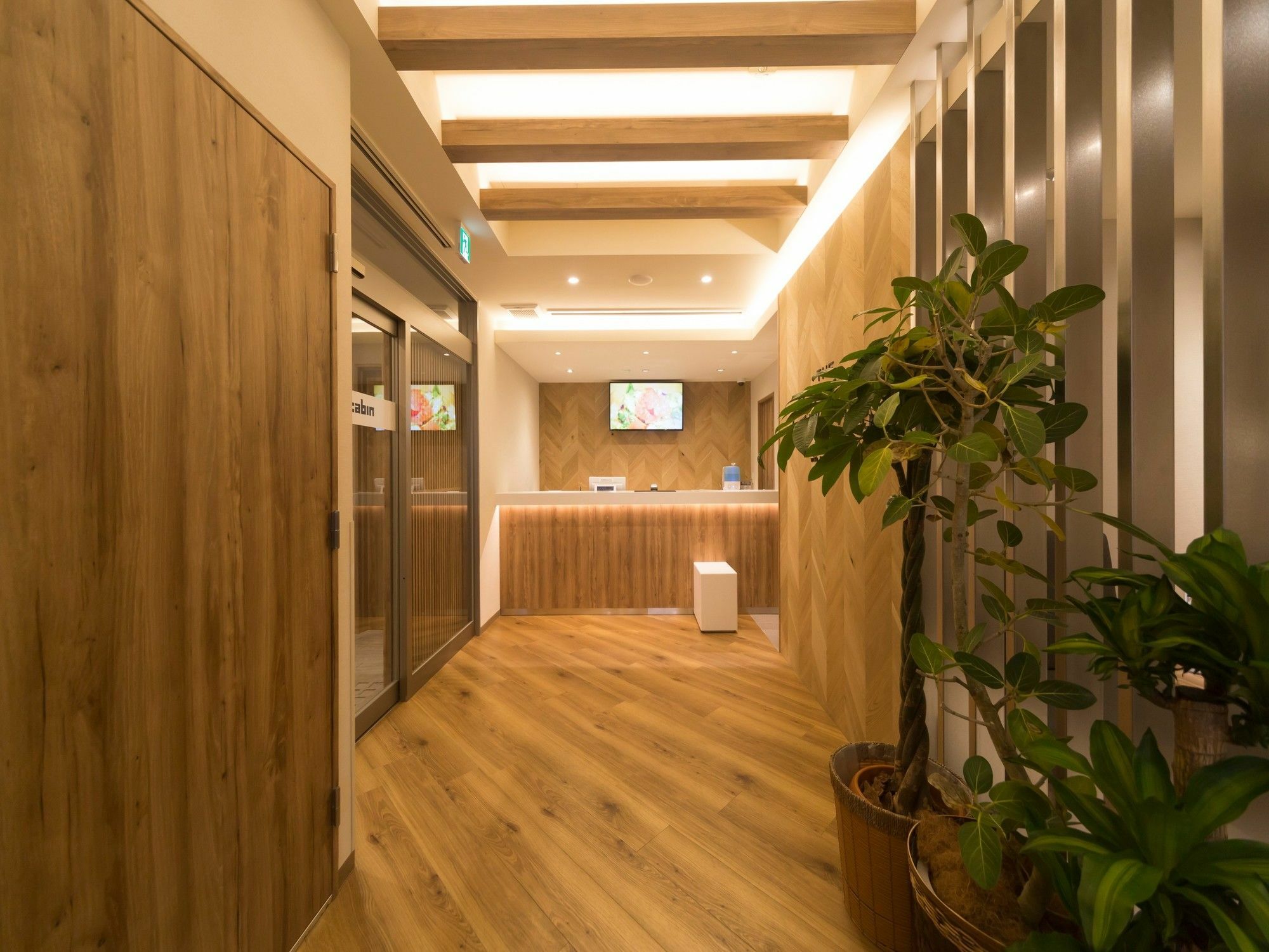 Global Cabin Tokyo Suidobashi Exterior foto